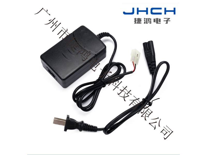 TSCE notebook battery charger